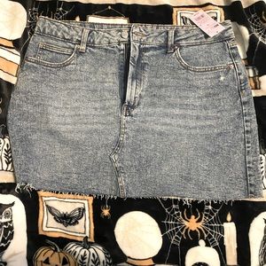 Cute mini jean skirt